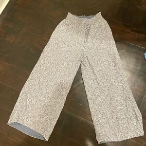American Eagle- Flowy Pants